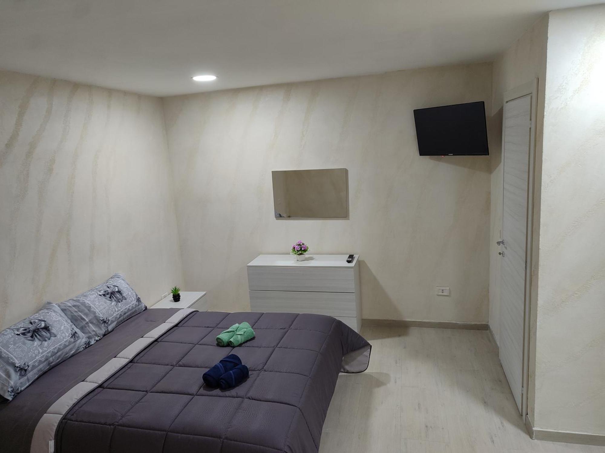 Al Civico 13 Apartment Foggia Exterior photo